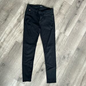 Hudson Jeans size 30 stretchy